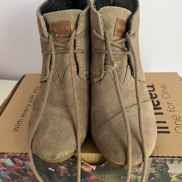 Toms Desert Wedge Taupe Suede Size 5.5 - Picture 7 of 7
